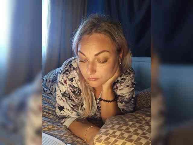 Tanysha-1 webcam