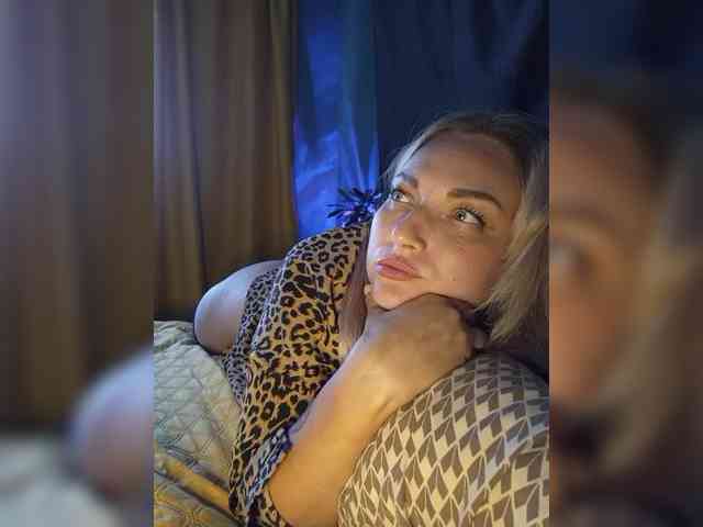 Tanysha-1 webcam