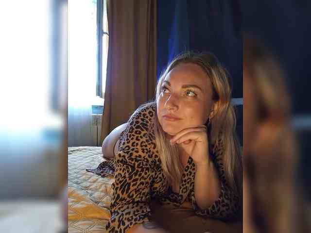 Tanysha-1 webcam