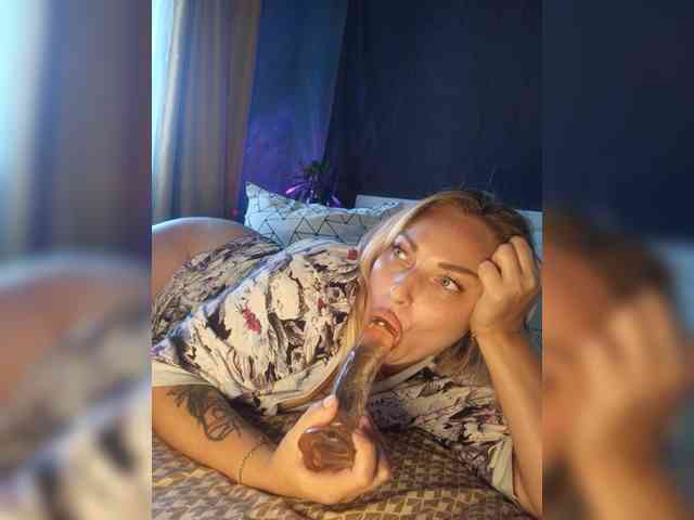 Tanysha-1 webcam
