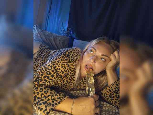 Tanysha-1 webcam