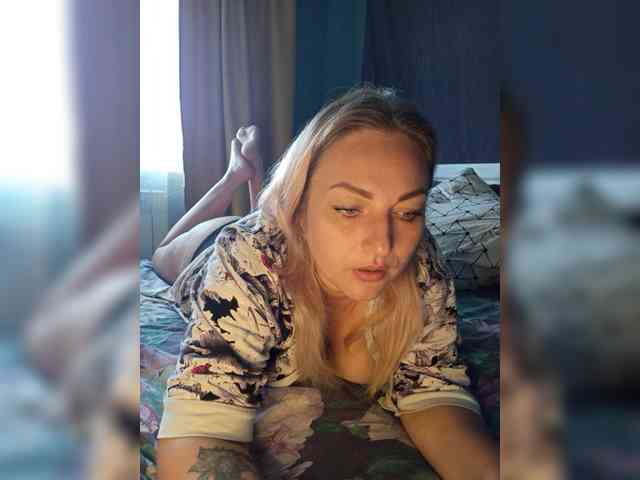 Tanysha-1 webcam
