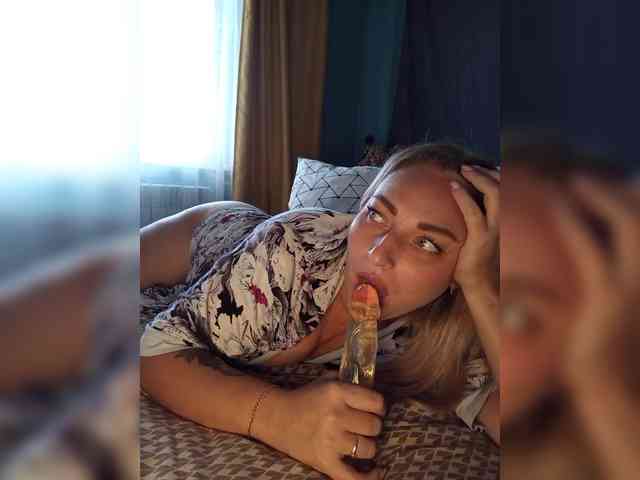 Tanysha-1 webcam
