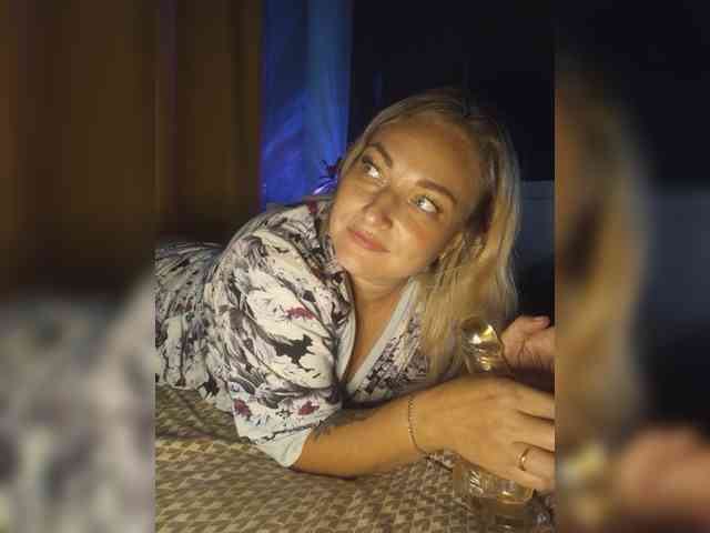 Tanysha-1 webcam
