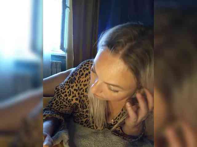 Tanysha-1 webcam