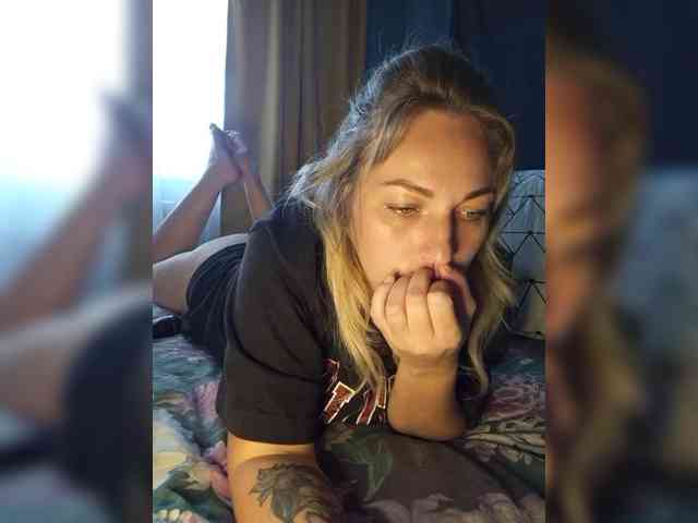 Tanysha-1 webcam