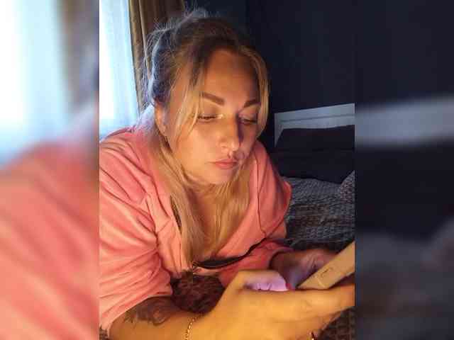 Tanysha-1 webcam