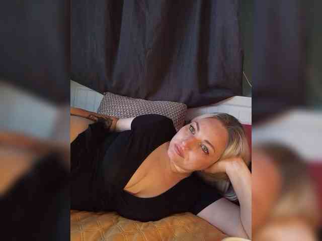 Tanysha-1 webcam