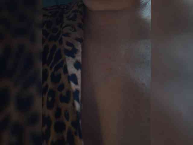 Tanysha-1 webcam