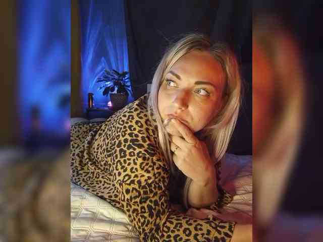 Tanysha-1 webcam