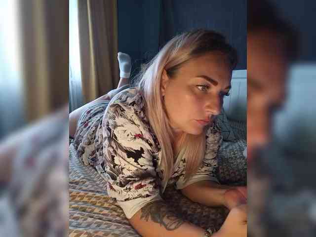 Tanysha-1 webcam