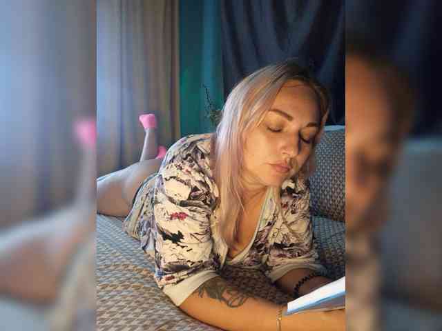 Tanysha-1 webcam