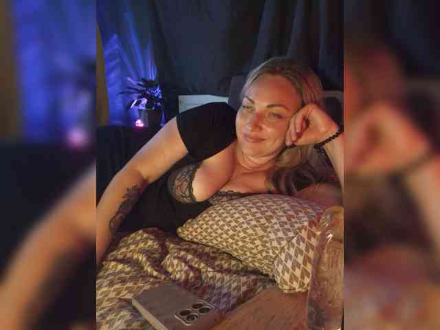 Tanysha-1 webcam
