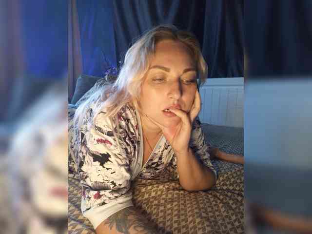Tanysha-1 webcam