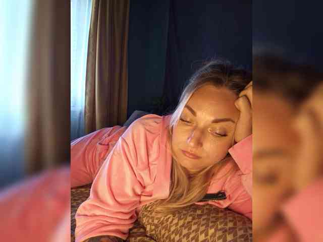 Tanysha-1 webcam