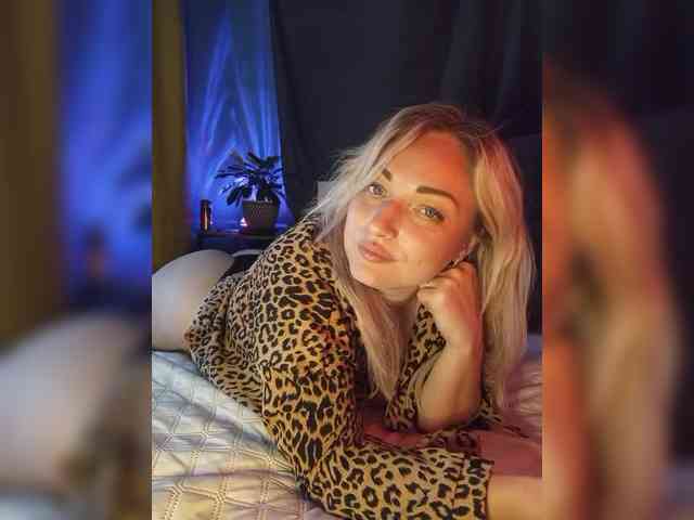 Tanysha-1 webcam