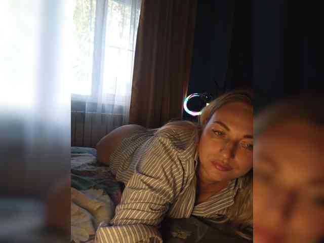 Tanysha-1 webcam