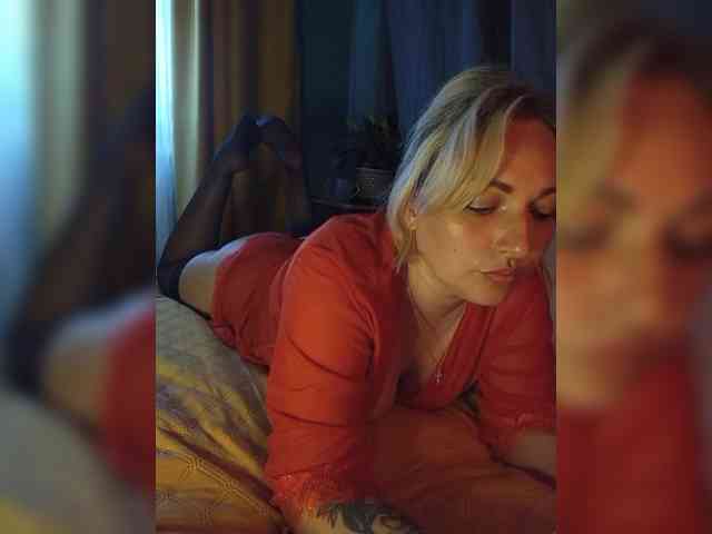 Tanysha-1 webcam