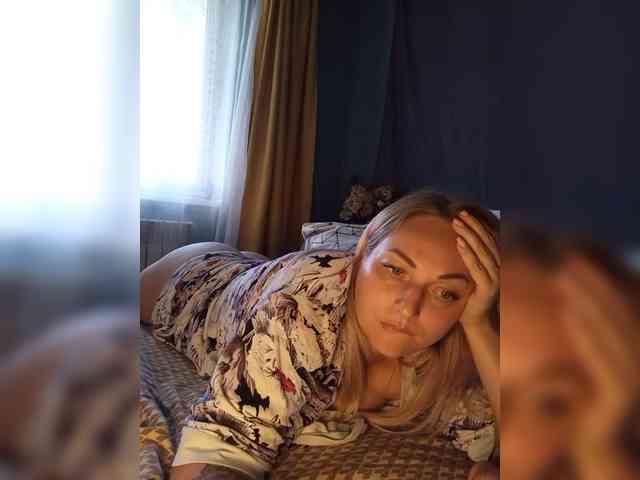 Tanysha-1 Live Webcam on BongaCams