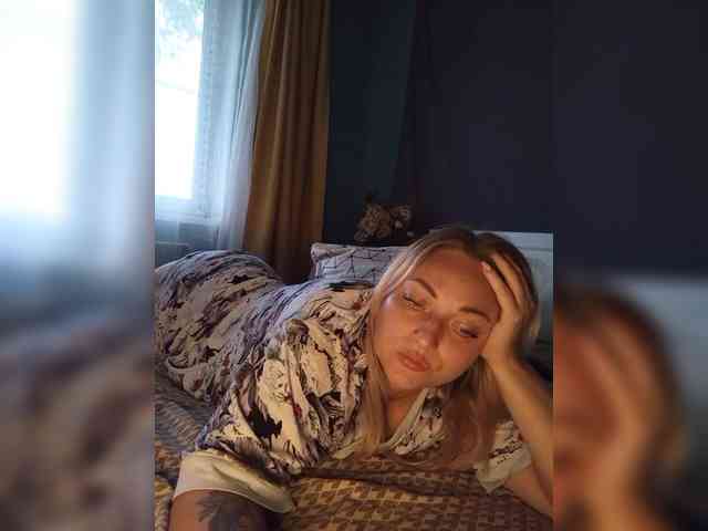 Tanysha-1 Live Webcam on BongaCams