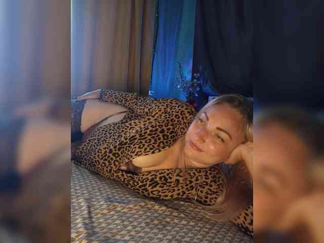 Tanysha-1 webcam