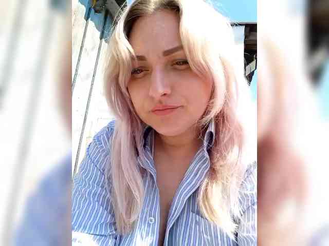 Tanysha-1 webcam