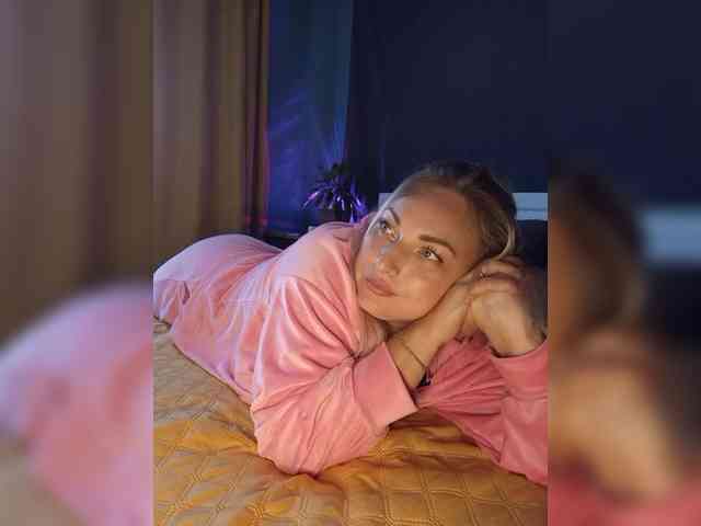 Tanysha-1 webcam