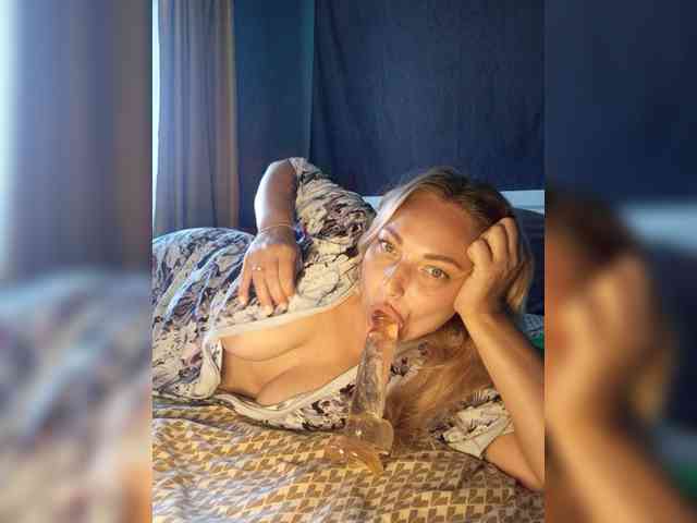 Tanysha-1 webcam
