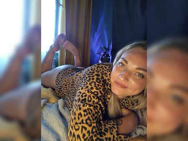 Tanysha-1 webcam