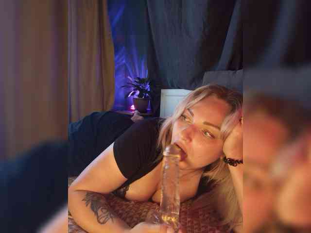 Tanysha-1 webcam