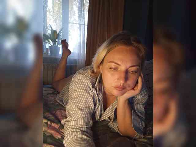 Tanysha-1 webcam