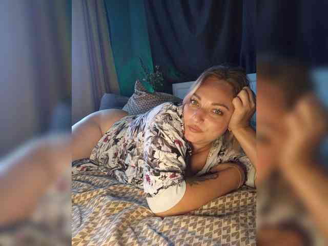 Tanysha-1 webcam
