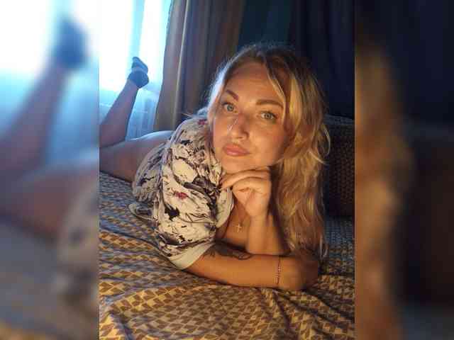 Tanysha-1 webcam