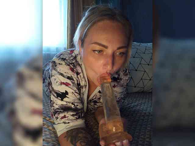 Tanysha-1 webcam