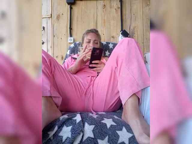Tanysha-1 webcam