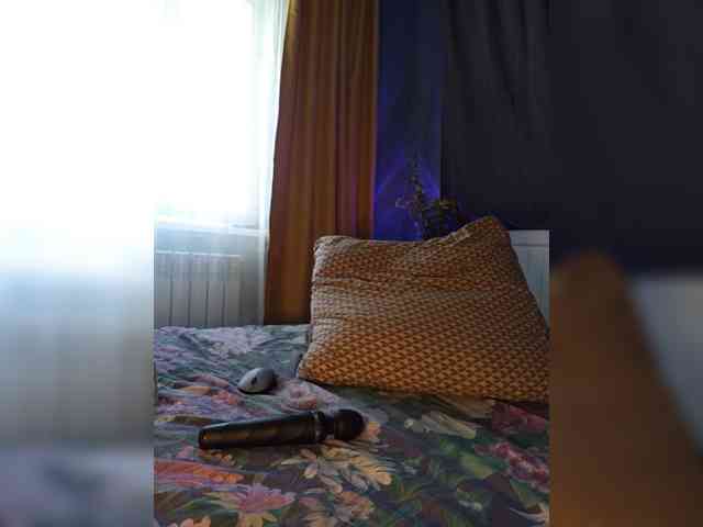 Tanysha-1 Sex Cam Show