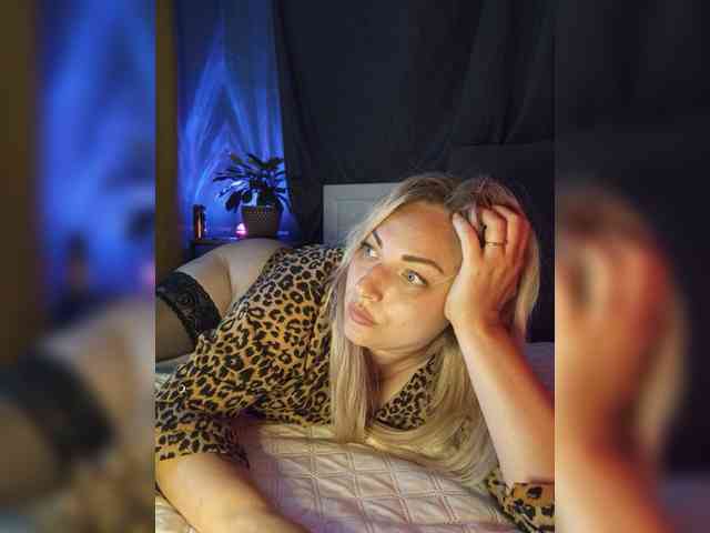 Tanysha-1 webcam