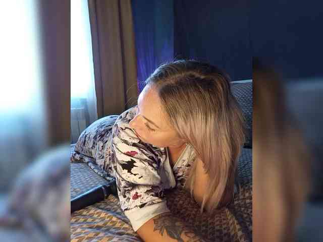 Tanysha-1 webcam