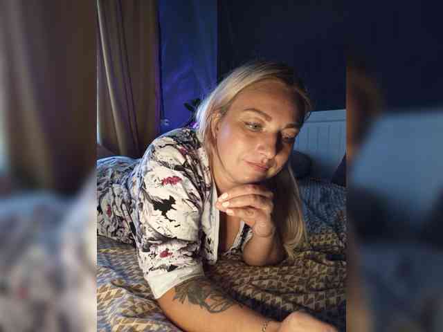 Tanysha-1 webcam