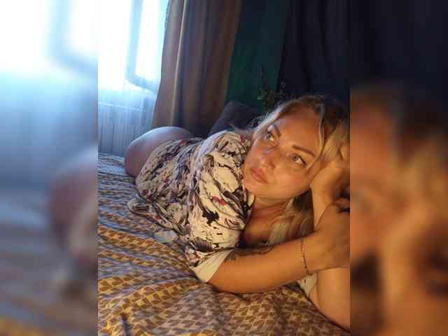 Tanysha-1 webcam