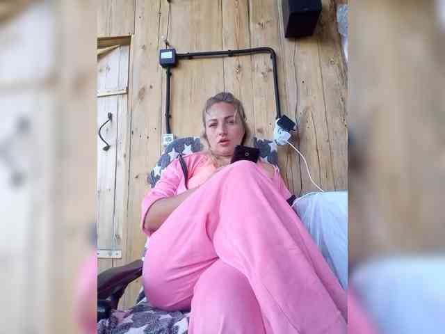 Tanysha-1 webcam