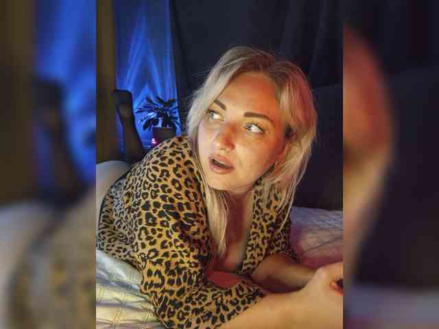 Tanysha-1 webcam