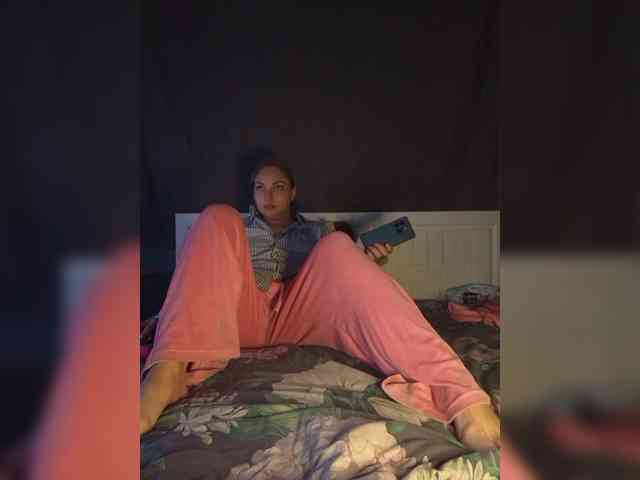 Tanysha-1 webcam