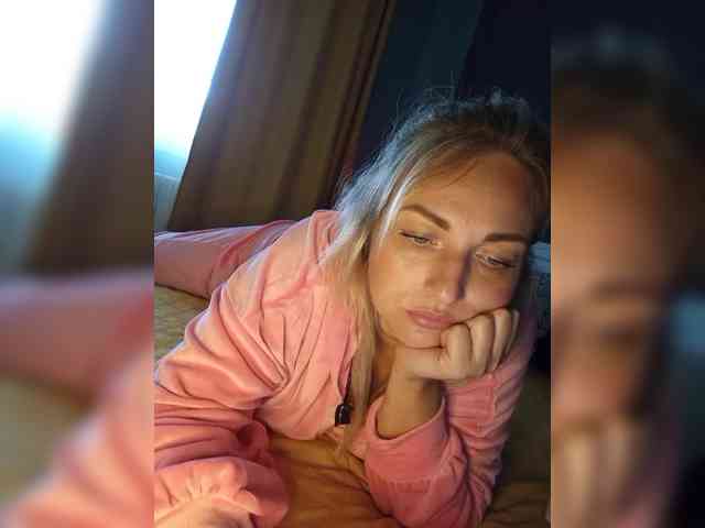 Tanysha-1 webcam