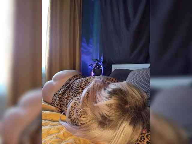 Tanysha-1 webcam