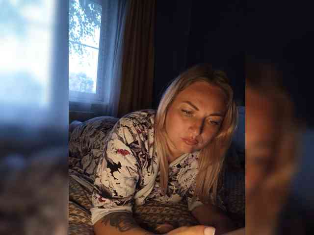 Tanysha-1 webcam