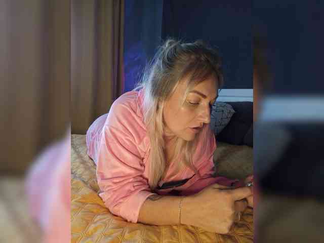 Tanysha-1 webcam