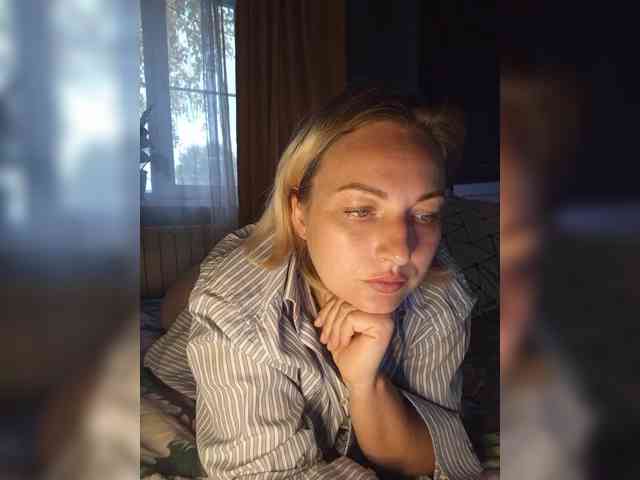 Tanysha-1 webcam