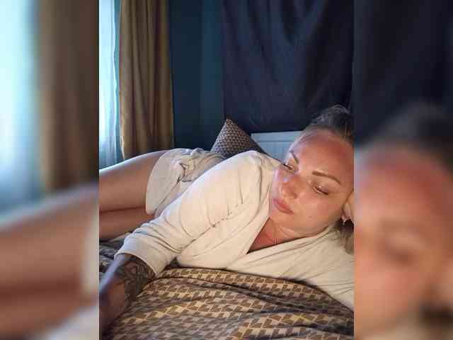 Tanysha-1 webcam