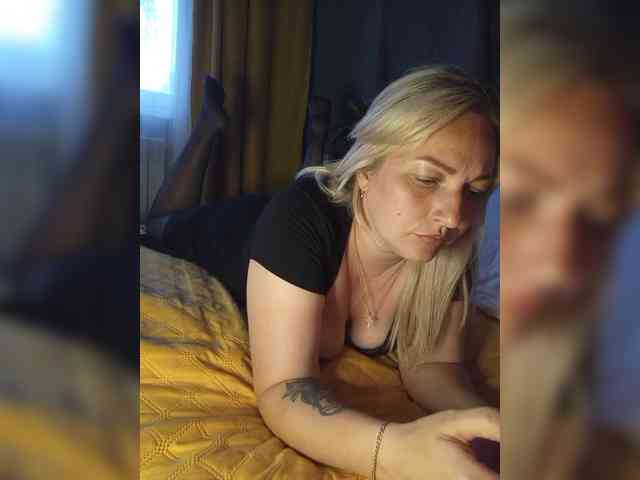 Tanysha-1 webcam